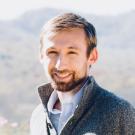 Headshot of Jonathan Walter